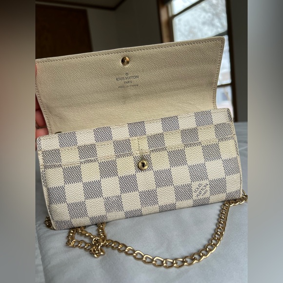 Louis Vuitton Damier Azur Sara Long Wallet & Jacquard strap with coin purse - Picture 10 of 17